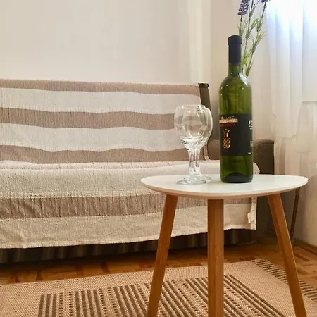 Sobe Bosiljka Casa de hóspedes Nin