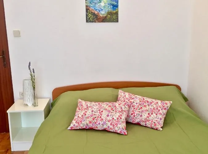 Sobe Bosiljka 3* Nin