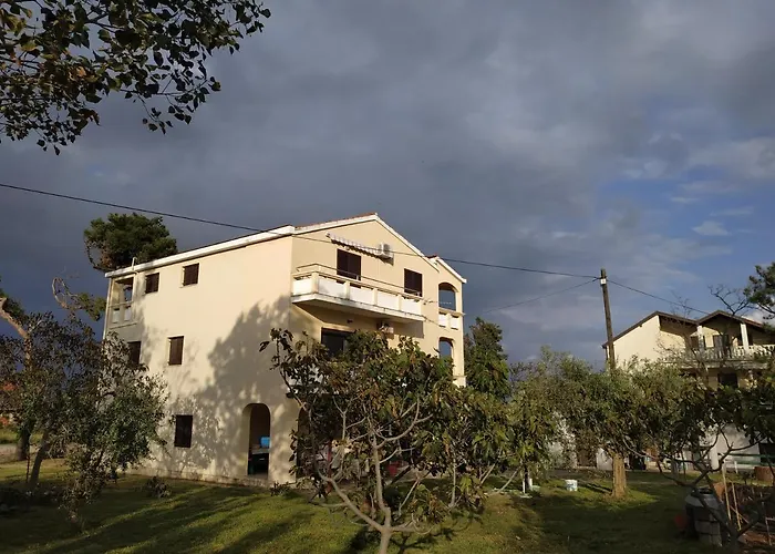 Sobe Bosiljka 3* Nin